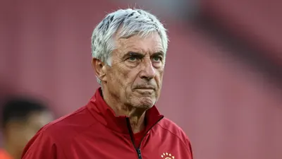 Der erfahrene Trainer Marcel Koller, der nach turbulenten Stationen in Kairo und beim FC Basel nun den FC Zürich...