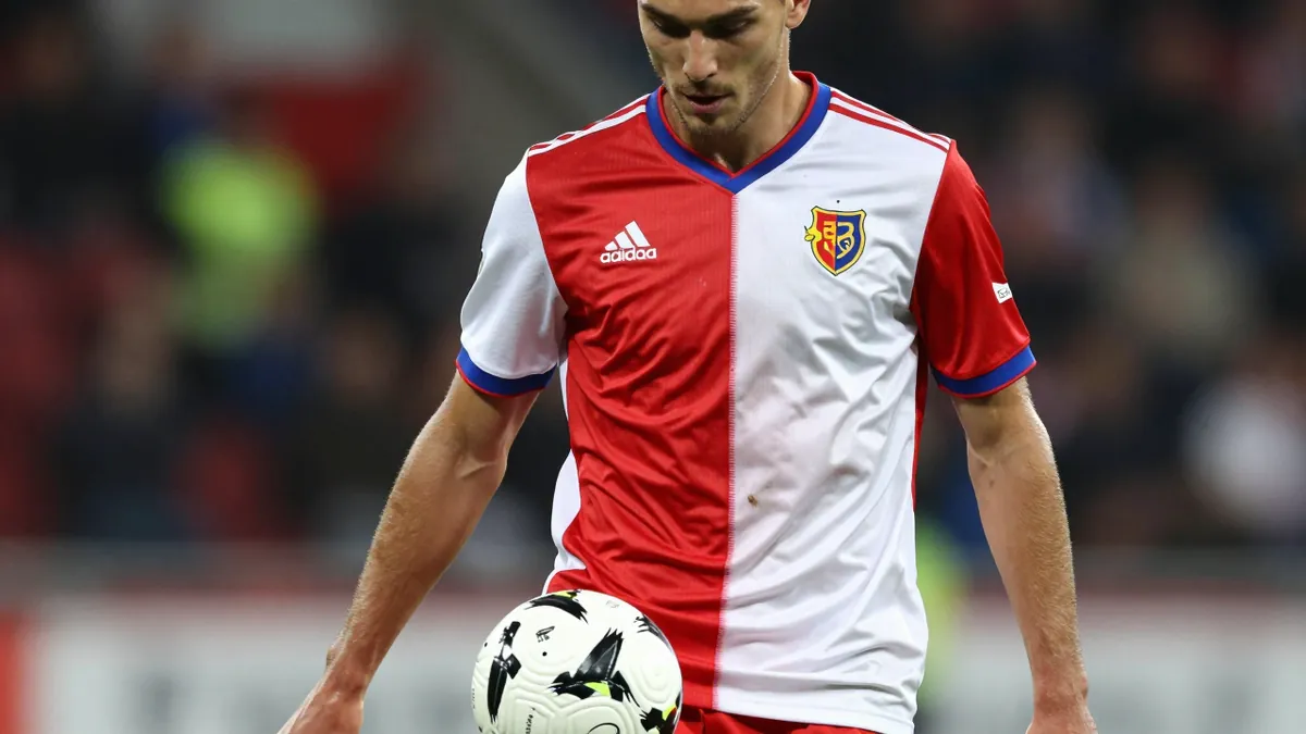 FC Basel dominate Thun in Joggeli - 4:2 win for reigning champion
